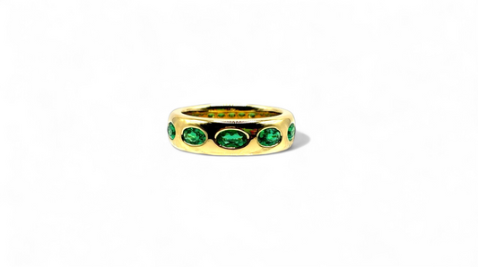 Stepping Stone Ring Emerald